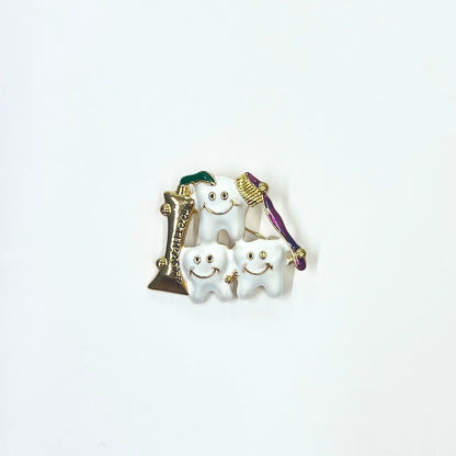 Diş Macunu Fırçalı Dişçi Broş🦷